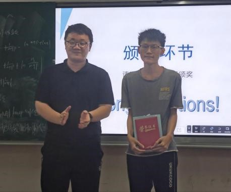我院顺利开展数学文化节系列活动之 “数学之星”最强争霸赛复决赛