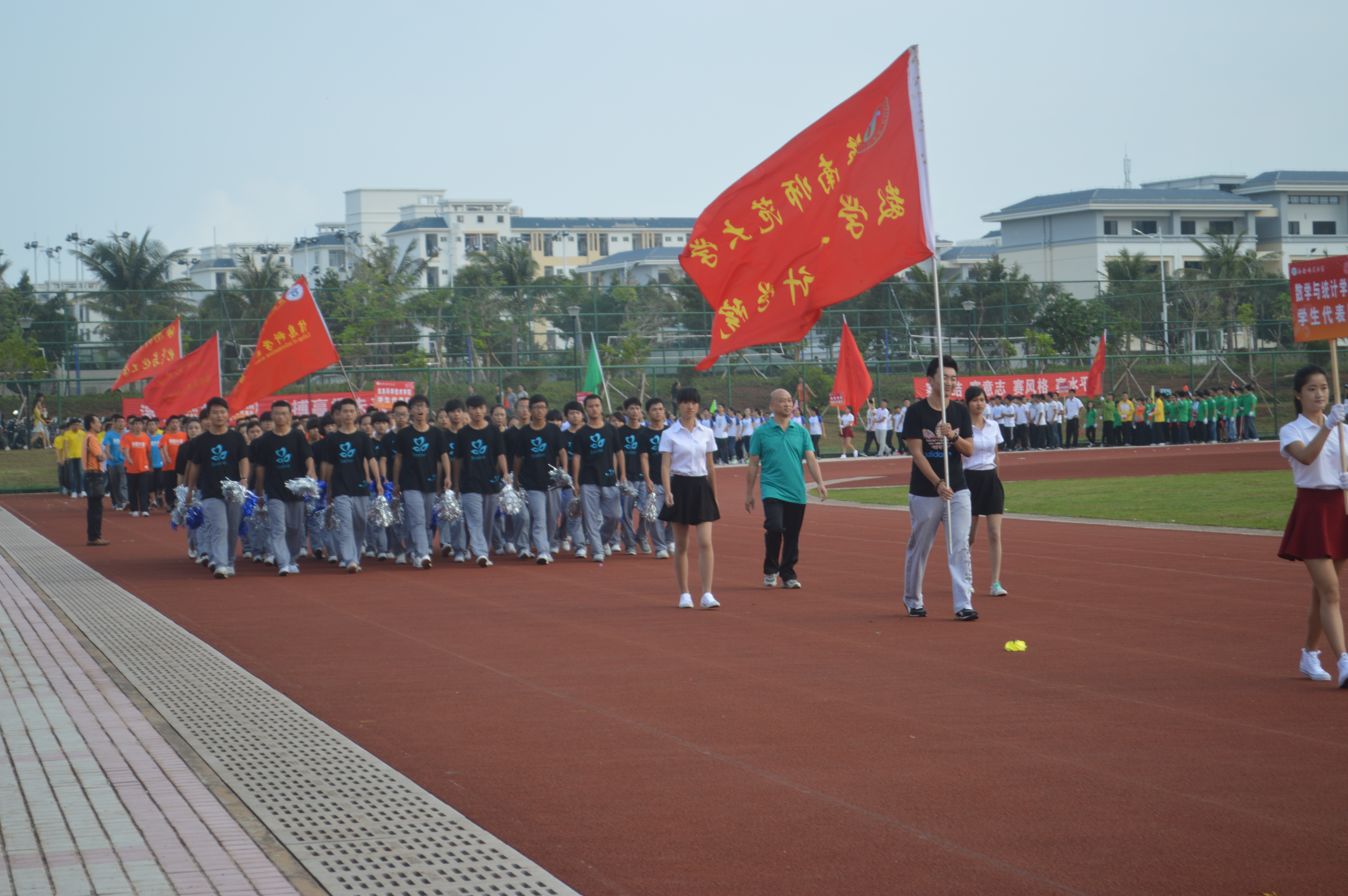 赛场拼搏，再创佳绩