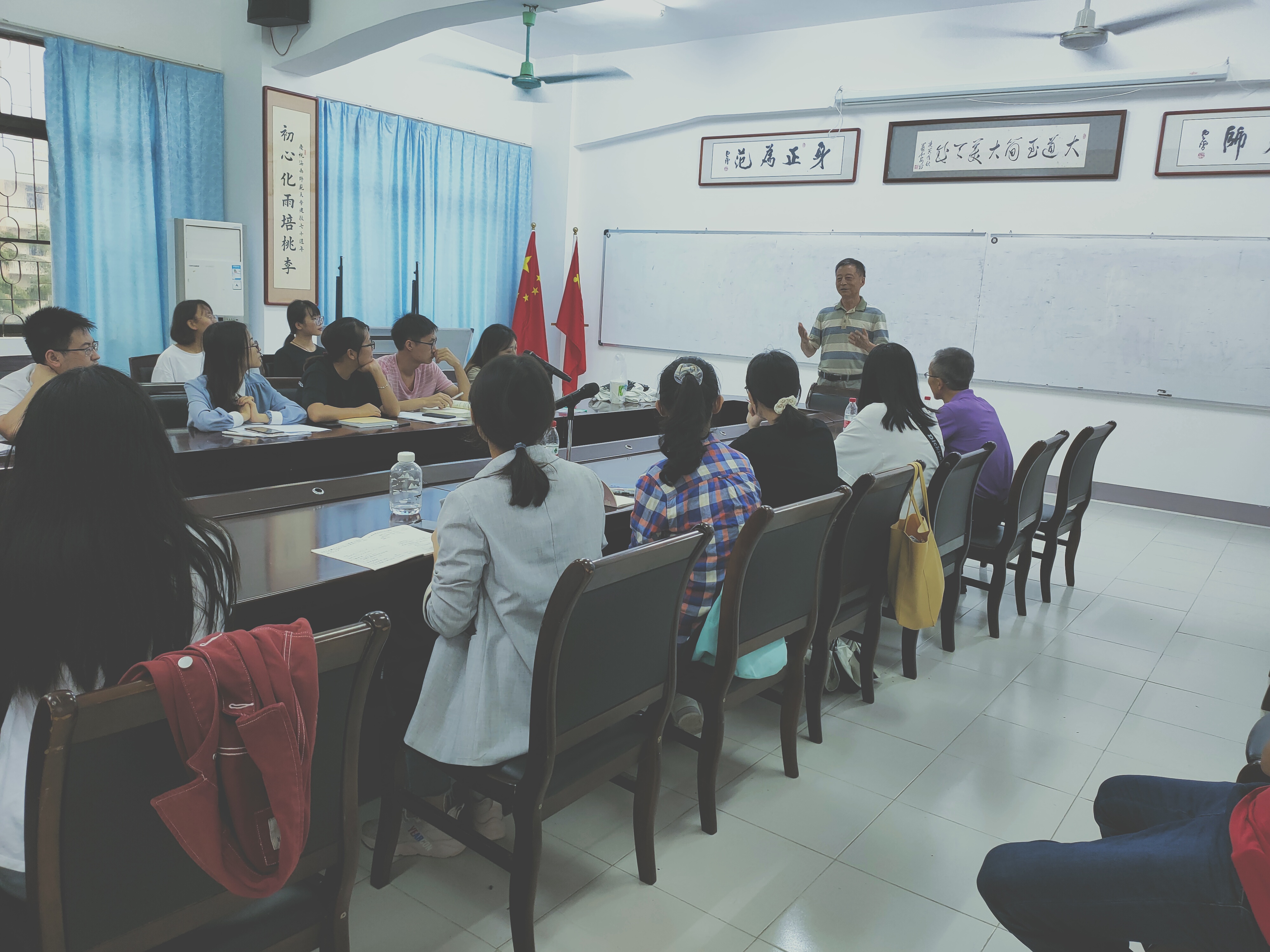 中国科技大学郭文彬教授来我校讲学