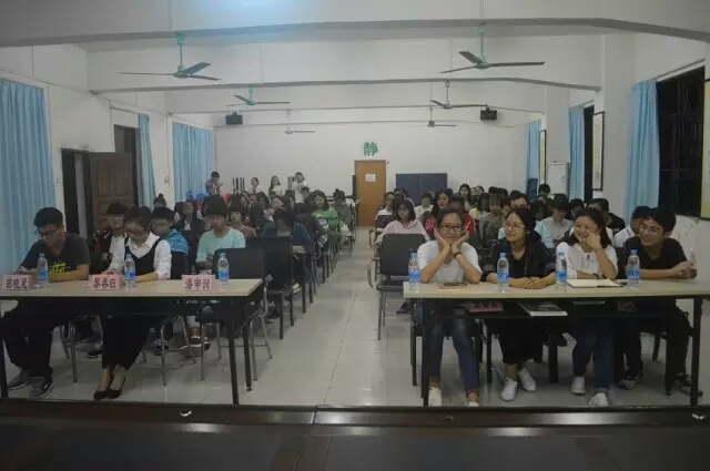 学习新想法，课外大作为-记数学与统计学院第三届数学文化节之课外学术作