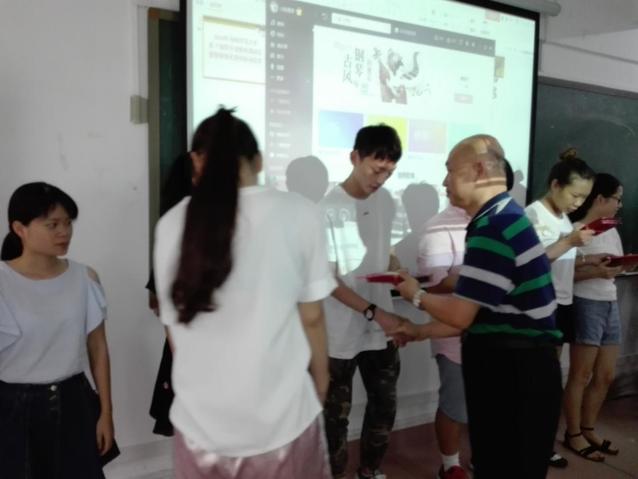 星空游戏官方第十届数学建模竞赛颁奖暨国赛强化培训启动仪式