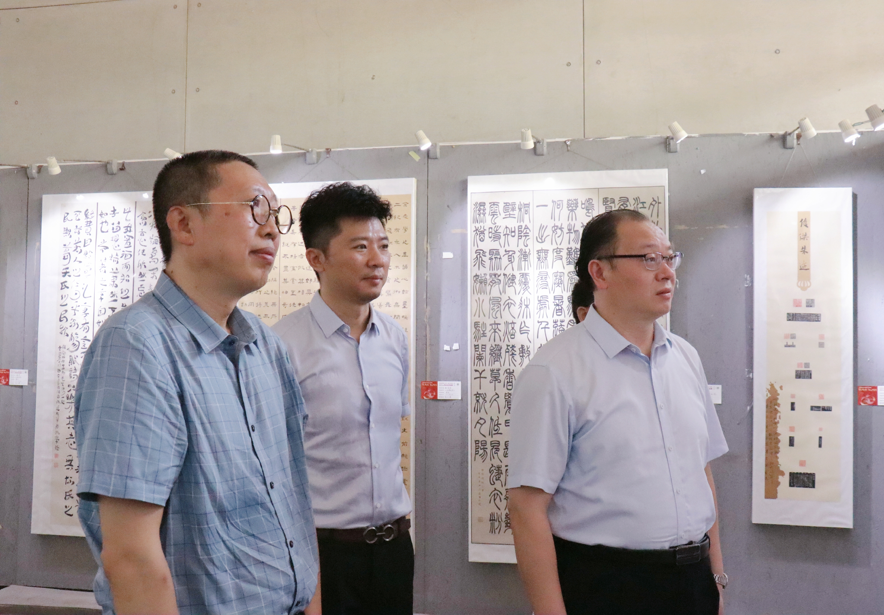 “喜迎建党100周年”星空游戏官方美术学院2021届毕业作品展隆重开幕