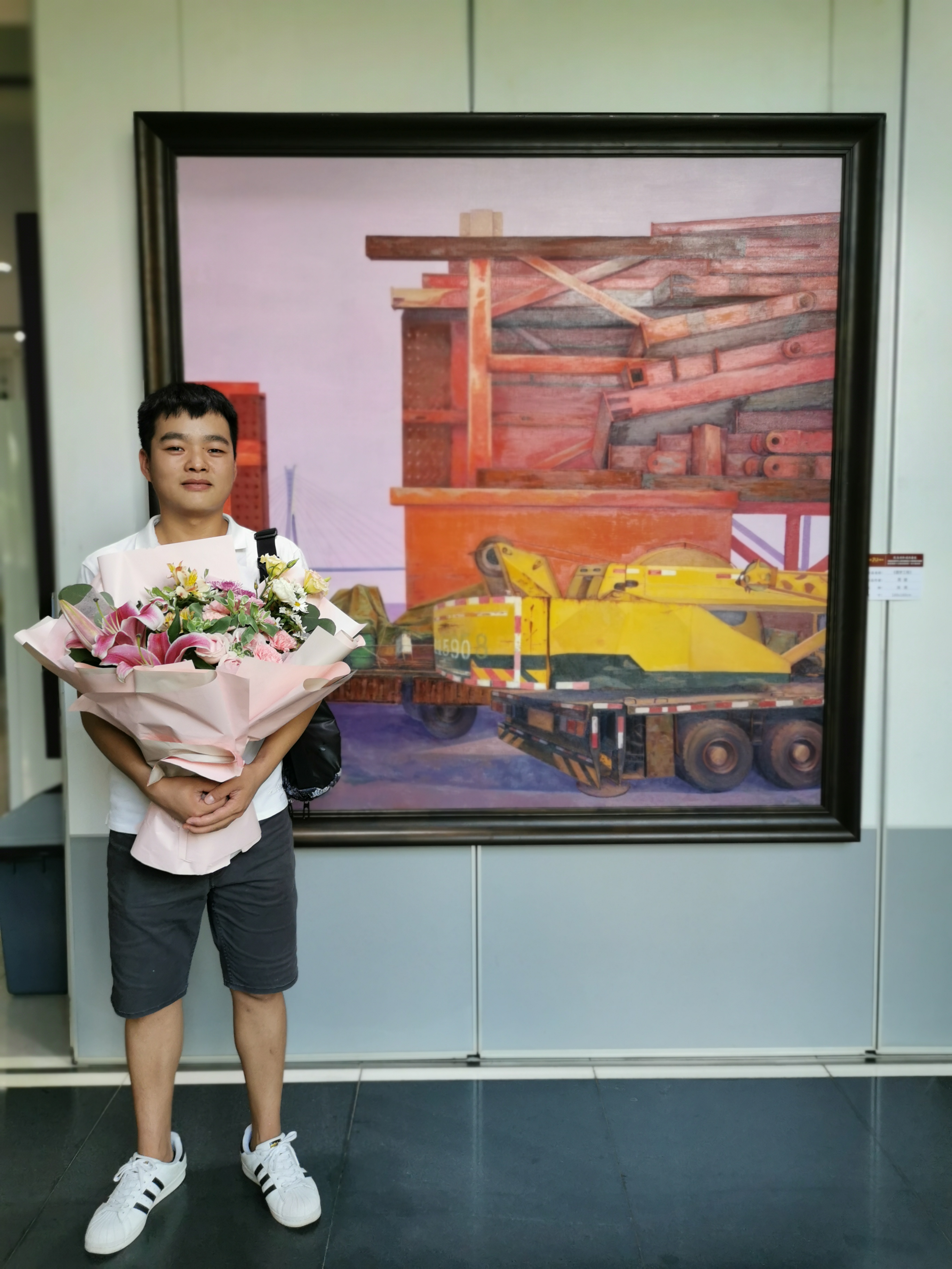 美术学院学生在第六届海南省美术作品展中获佳绩