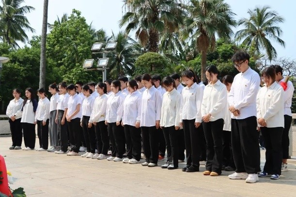 “传承英烈精神，牢记使命担当”主题教育活动