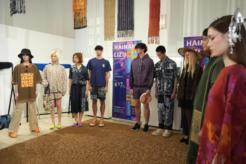 美术学院黎锦创新设计作品参展2023年意大利米兰设计周