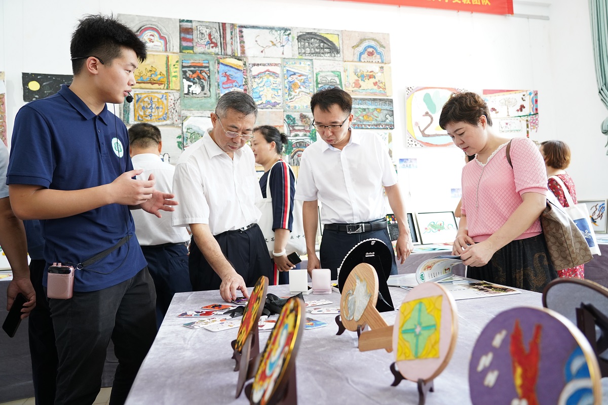 教育部美育浸润行动计划基地学校挂牌仪式暨美育成果展