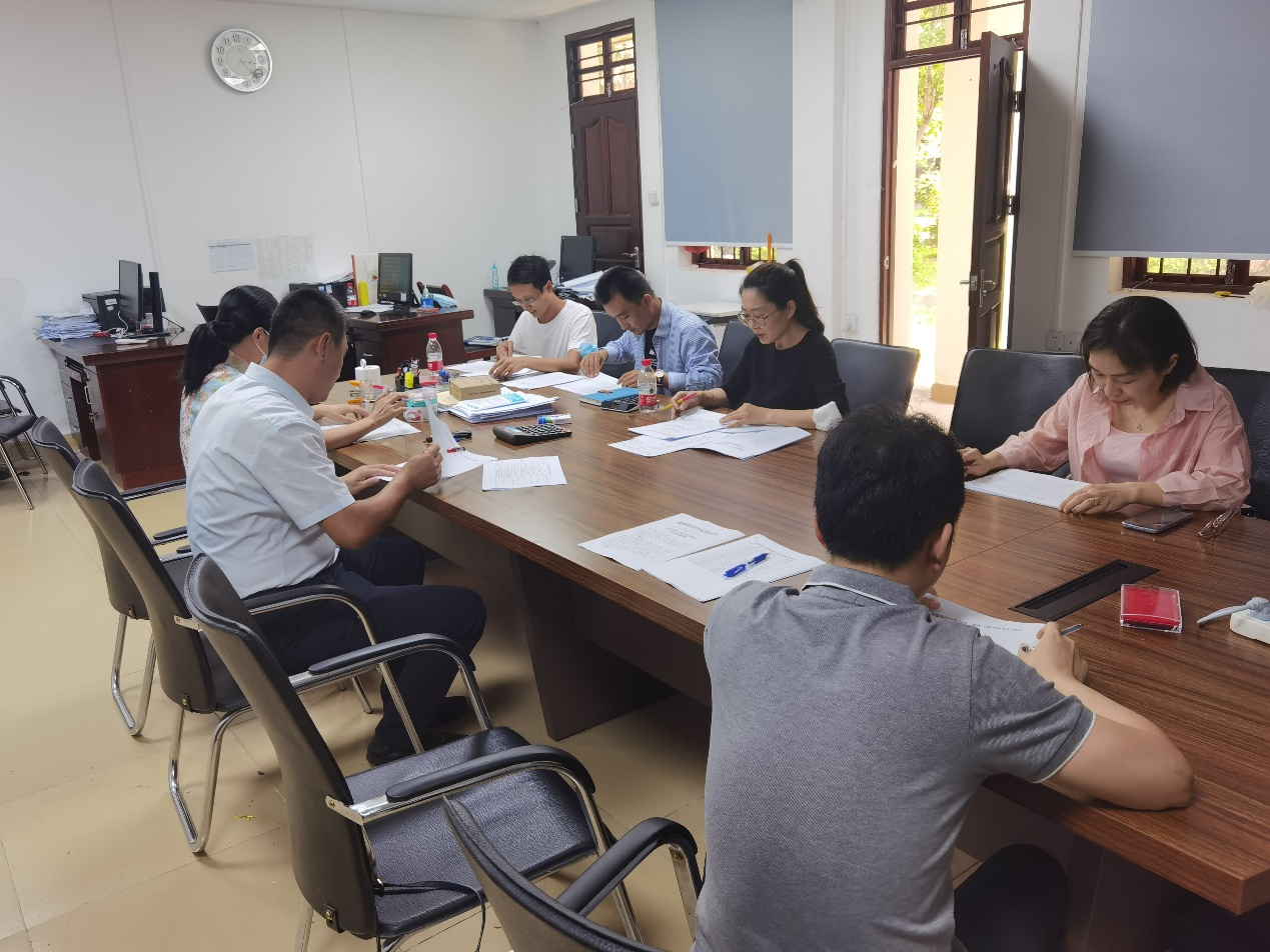 美术学院召开国家一流本科专业建设点中期检查工作会议