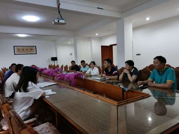 美术学院举办“椰苗美育计划”白沙、昌江中学美术教师创作实践训练营活动圆满成功