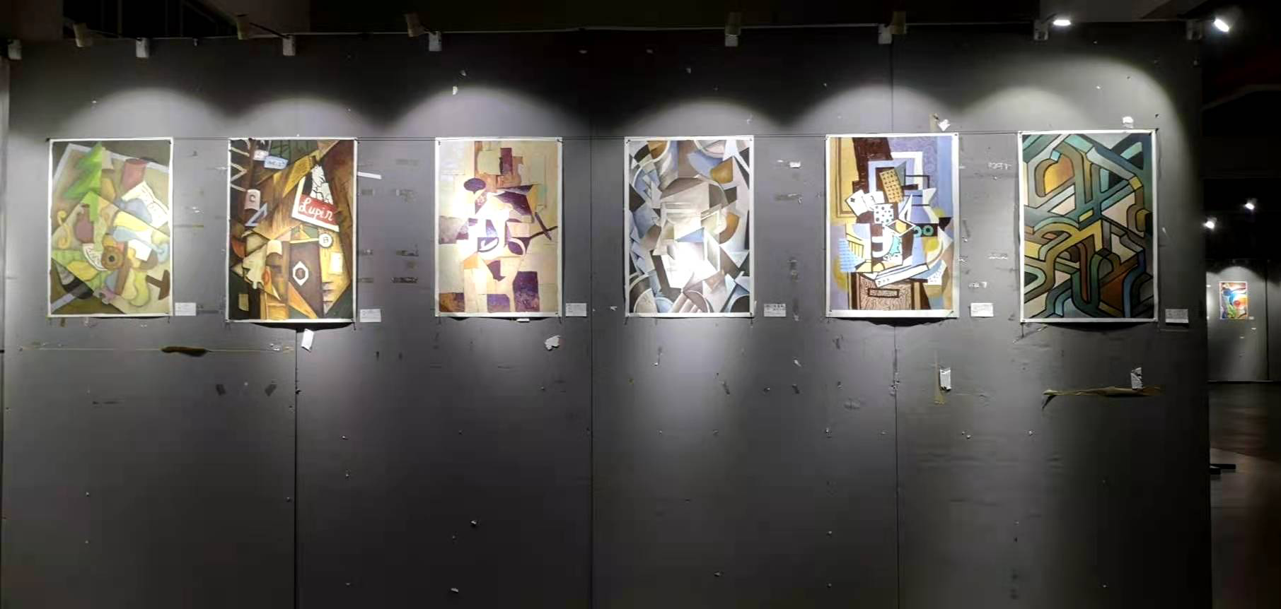 从绘画走向设计：美术学院举办设计学类新生《造型基础》课程作业展