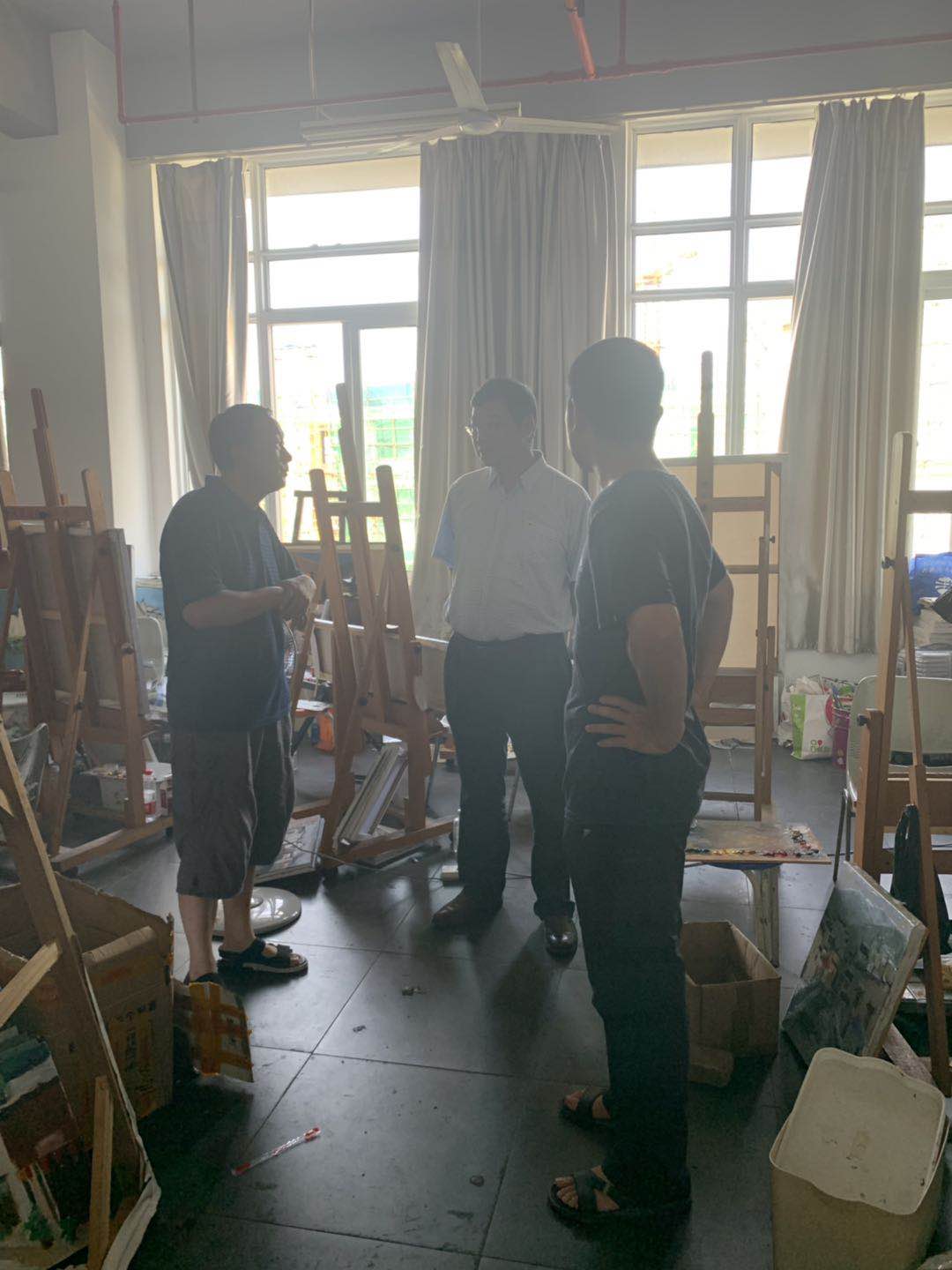 林强校长到美术学院调研