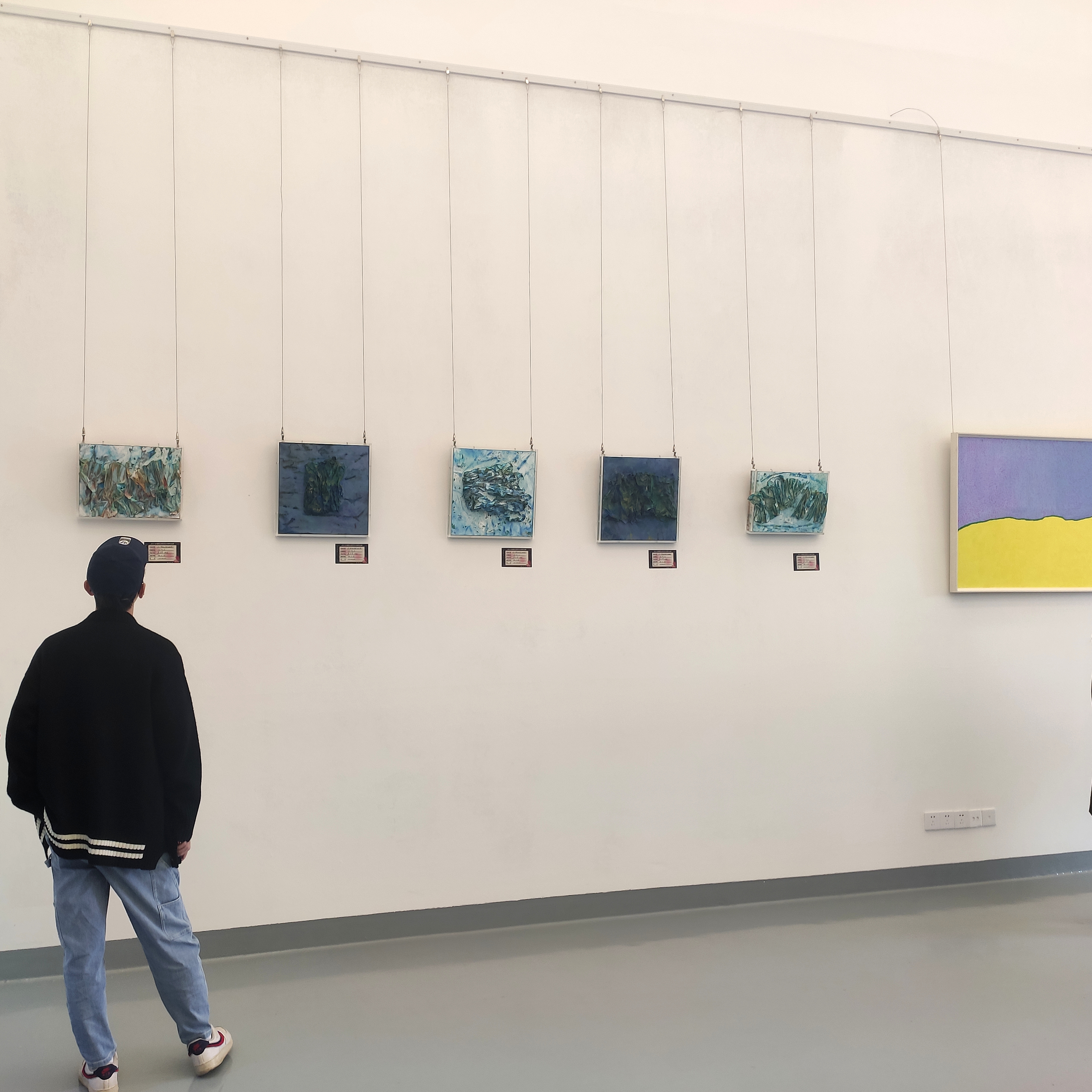 美术学院2019级硕士研究生中期展开幕