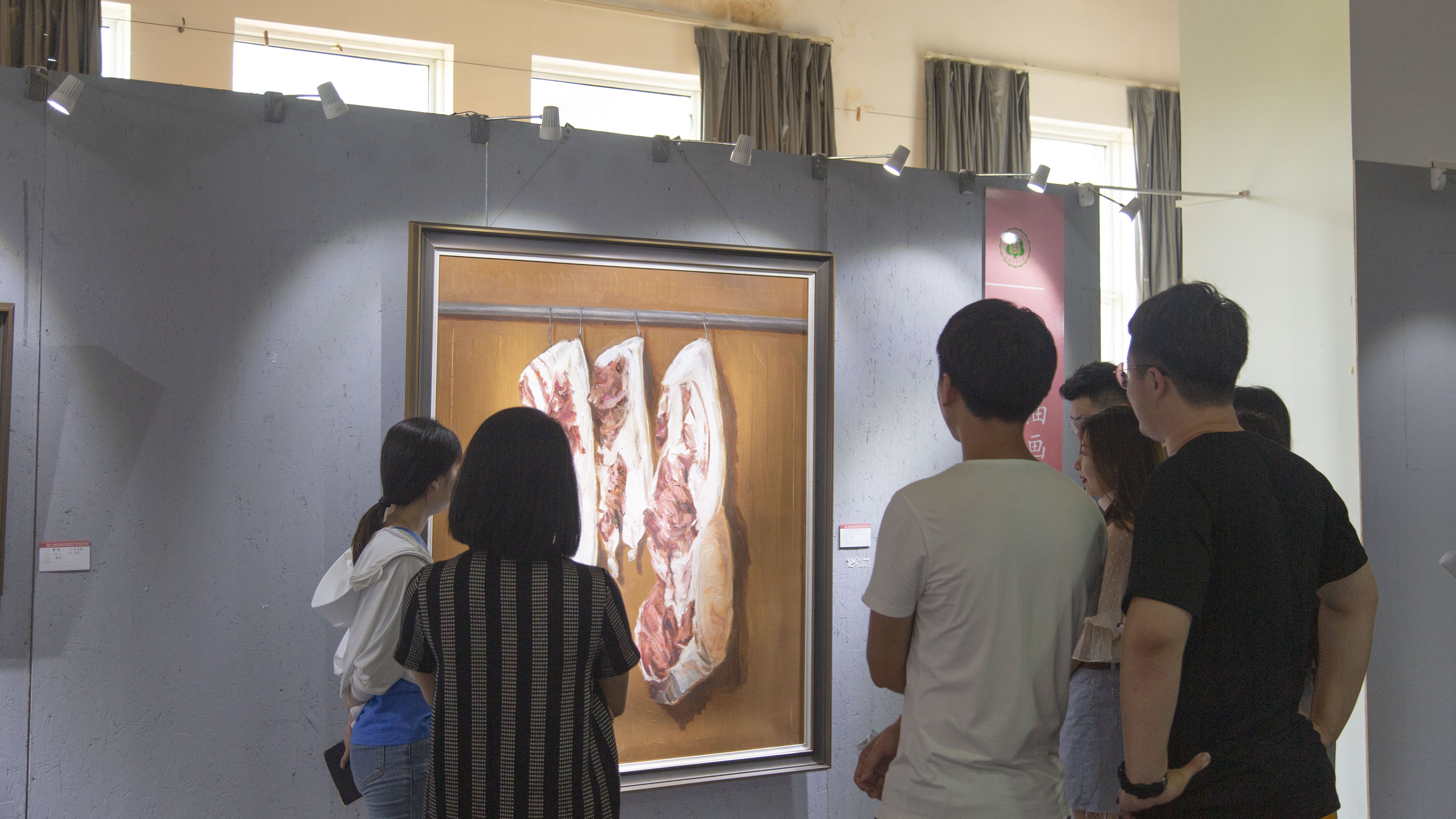 美术学院举办“寻旧·融新” 研究生作品展