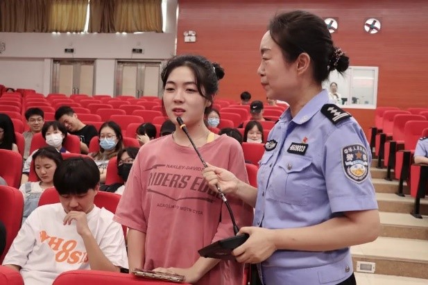 星空游戏官方美术学院开展禁毒宣讲活动