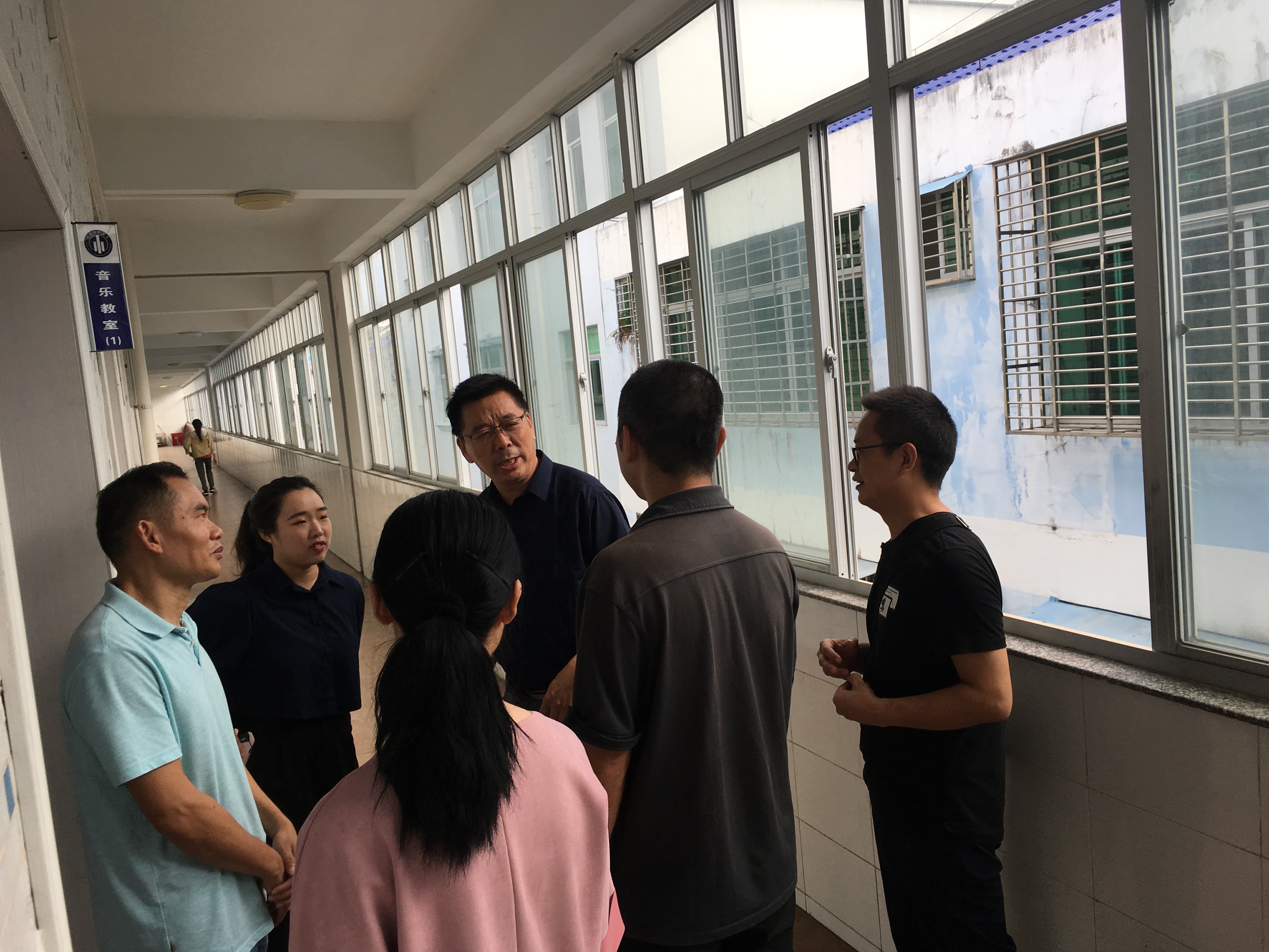 美术学院开展2016级美术学、书法学专业学生毕业实习检查工作