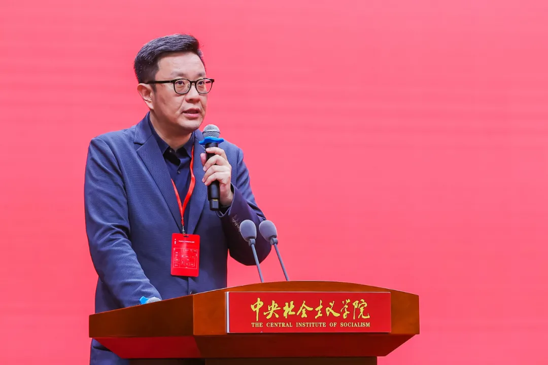 环境设计系主任王沫副教授做全国室内设计教育大会主旨发言