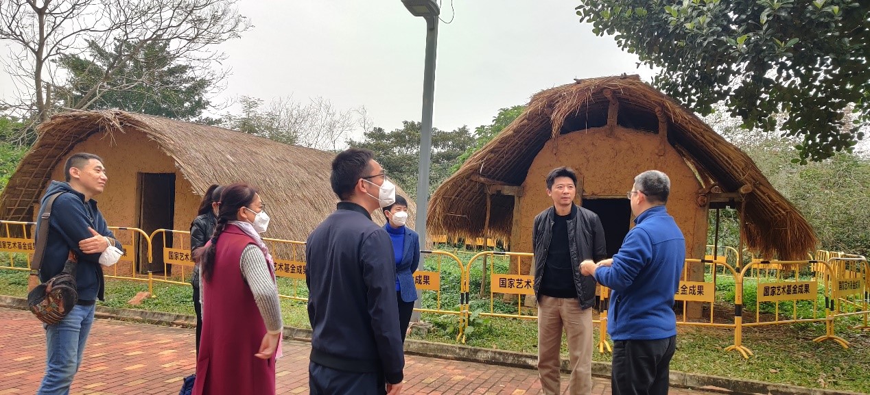 海南省旅游和文化广电体育厅领导参观2022国家艺术基金结项成果展