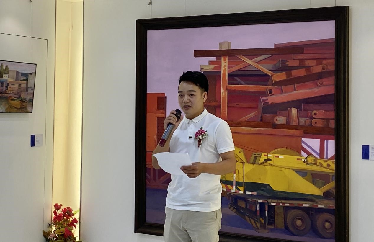 周健油画作品展举办圆满成功