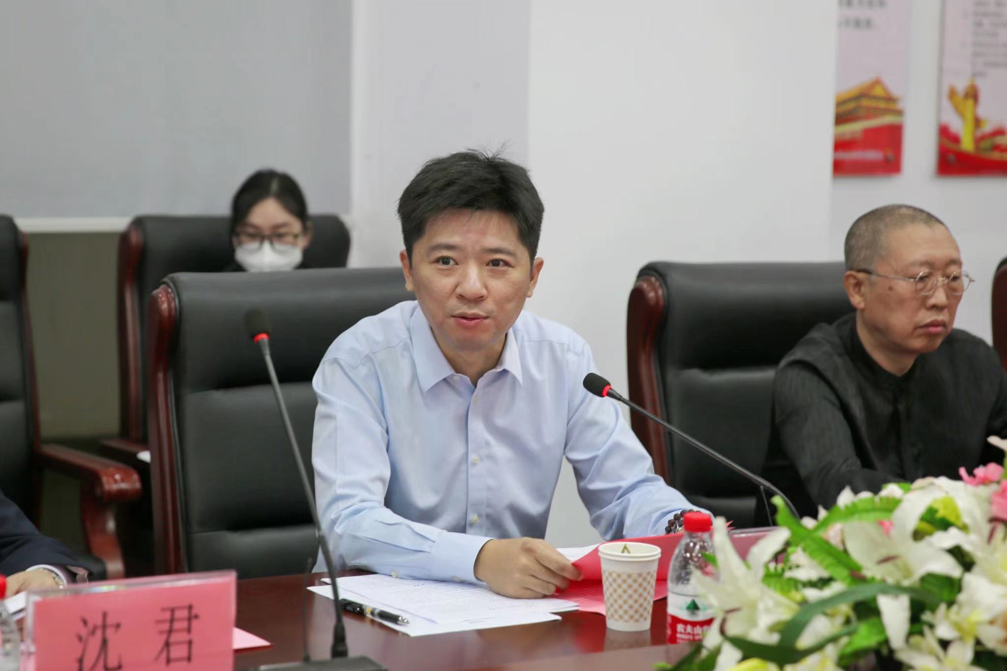 艺术 科技 融合：海南国际设计岛&武汉设计之都设计教育交流会在美术学院成功举办