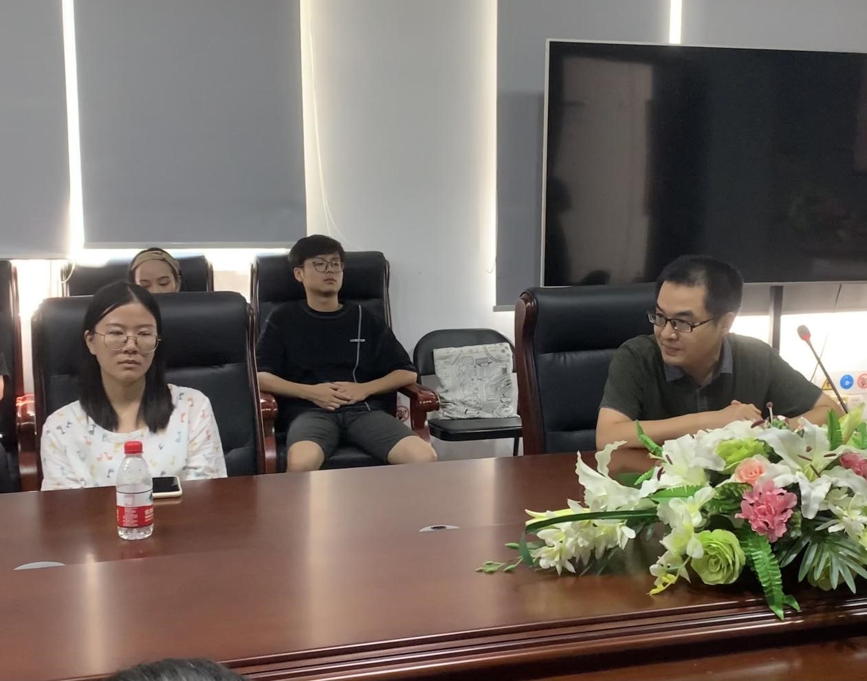 美术学院举办2021级硕士研究生新生见面会