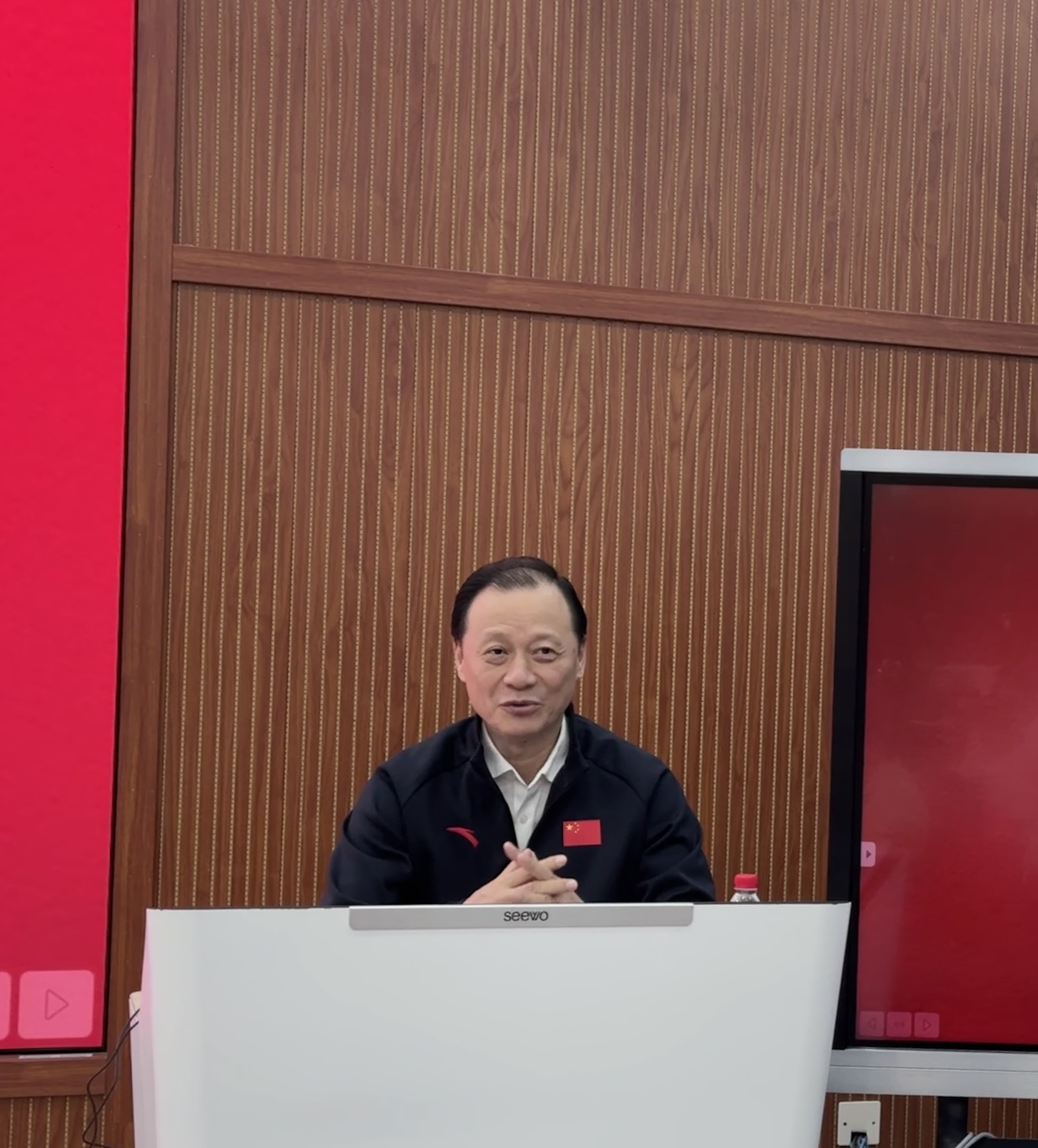 吉首大学白晋湘教授莅临星空游戏官方体育学院作学术讲座