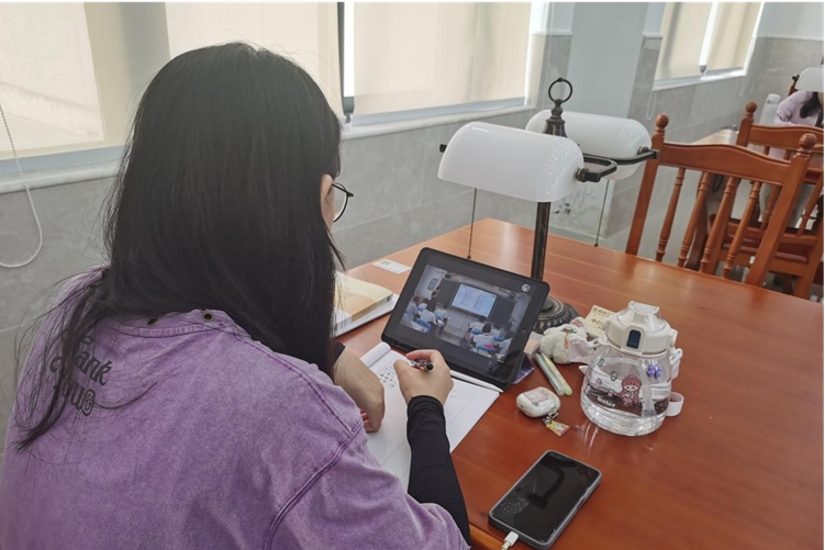 记文学院2020级中文5班赴海口市第九中学开展教育见习活动