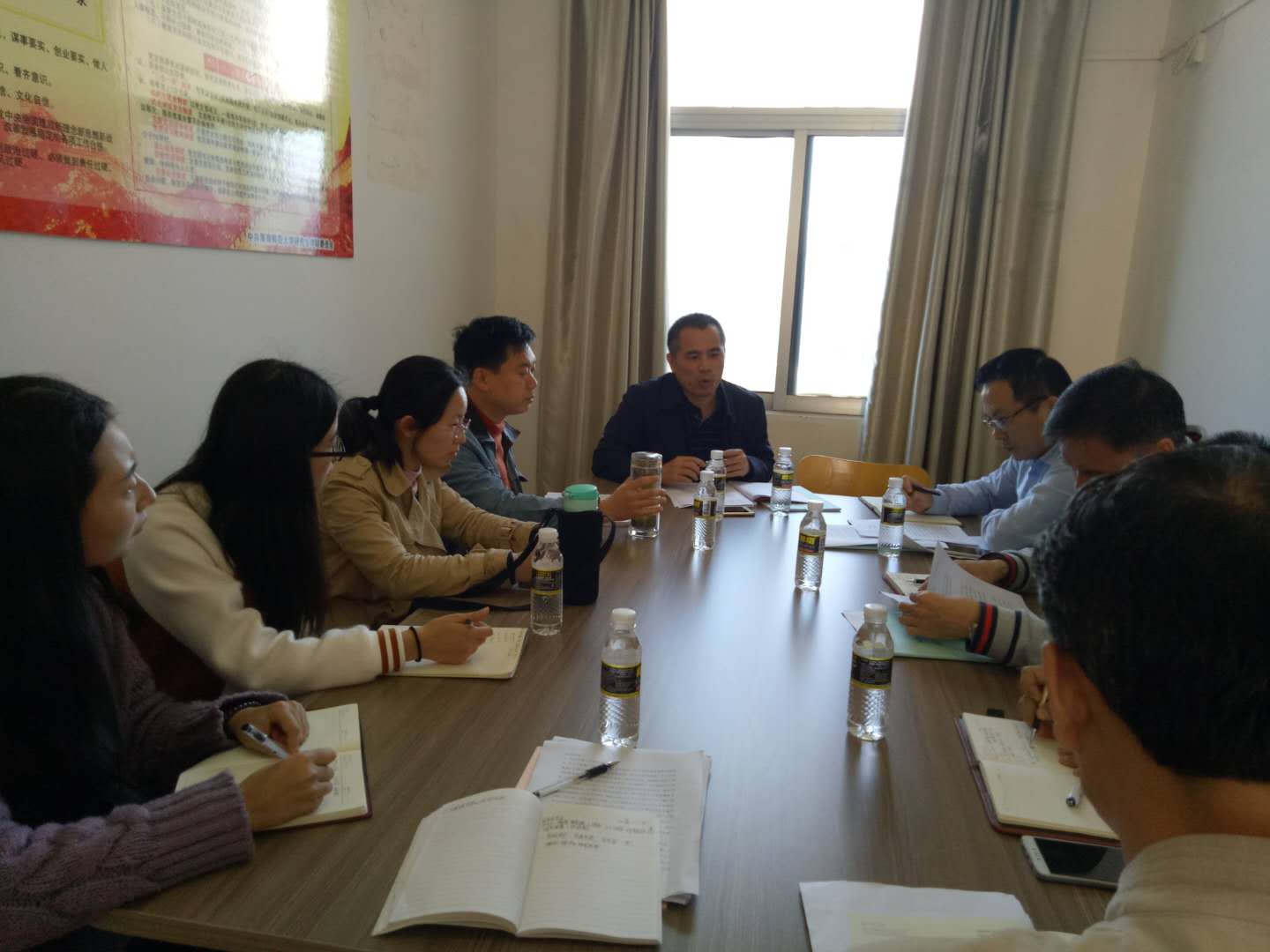 我院党委召开2017年度党员领导干部民主生活会