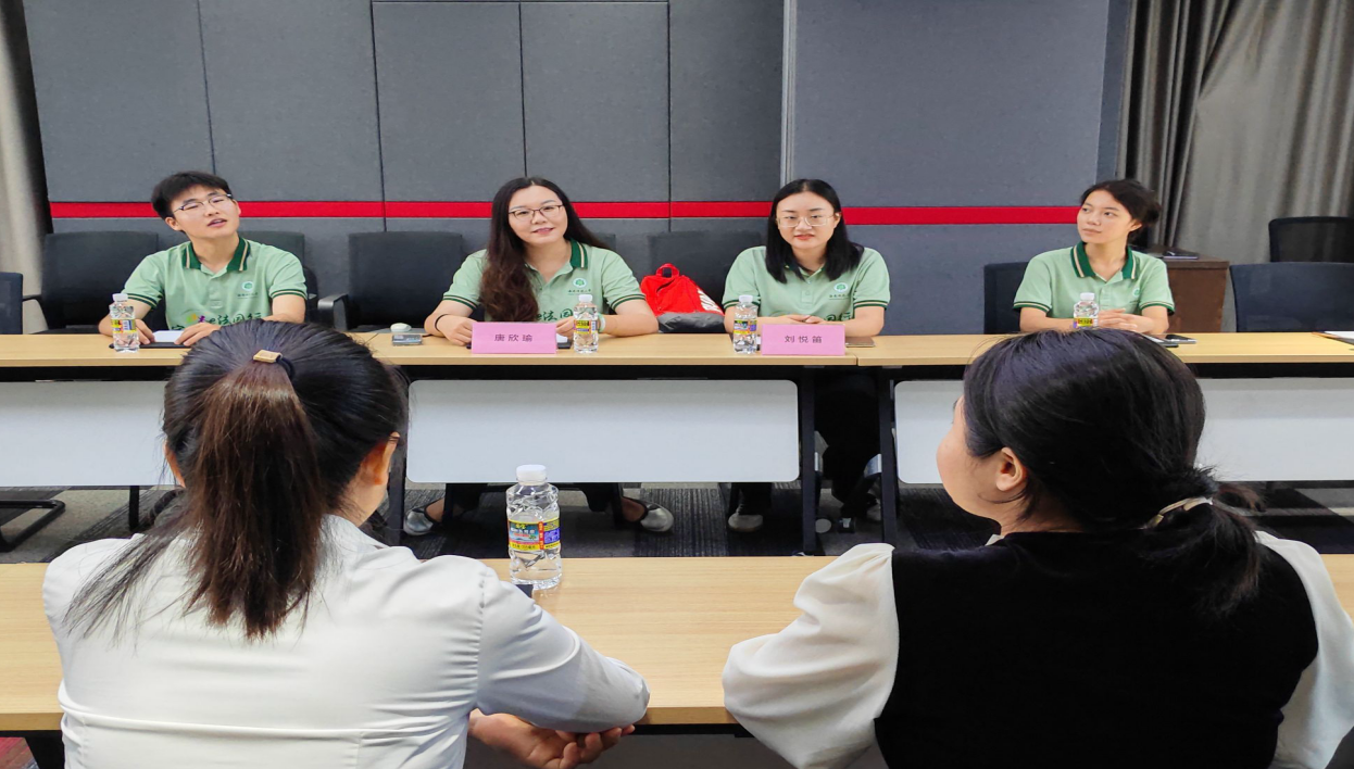 我院公益法律服务宣讲团走进广东华商（三亚）律师事务所交流网信普法服务