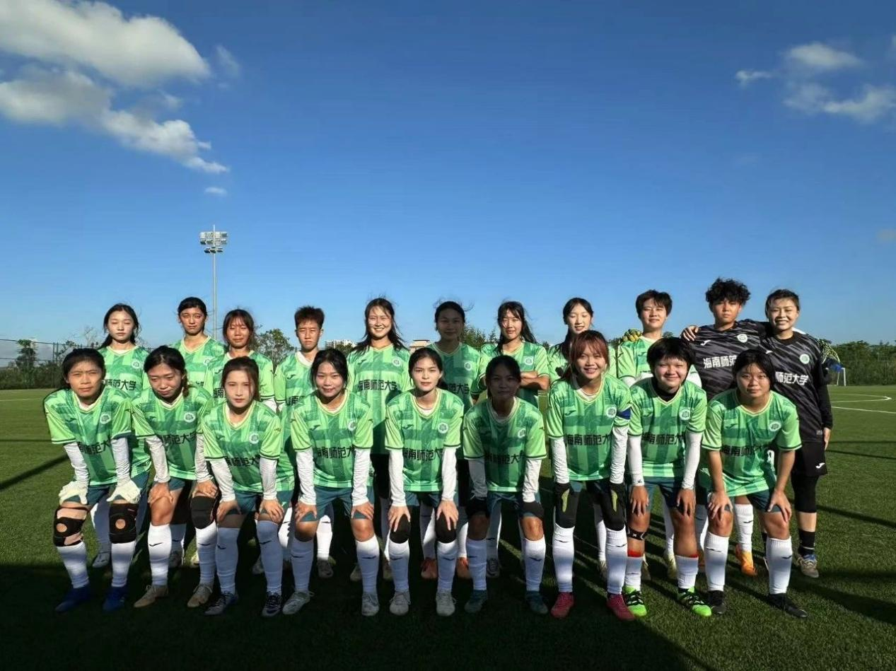 星空游戏官方女子足球队获2024琼港澳青年足球友谊赛冠军！